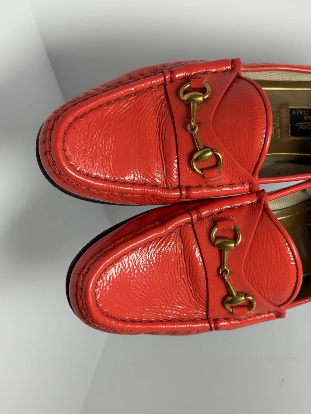 Vintage Gucci Horsebit Vibrant Salmon Red Colored Leather Loafers Size 36 - Picture 3 of 10